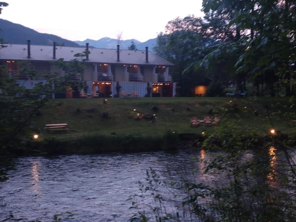 Moon River Suites #4 North Bend Ngoại thất bức ảnh